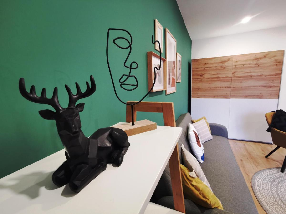 Artic Home Apartman-Nearby City Center! 佩奇 外观 照片