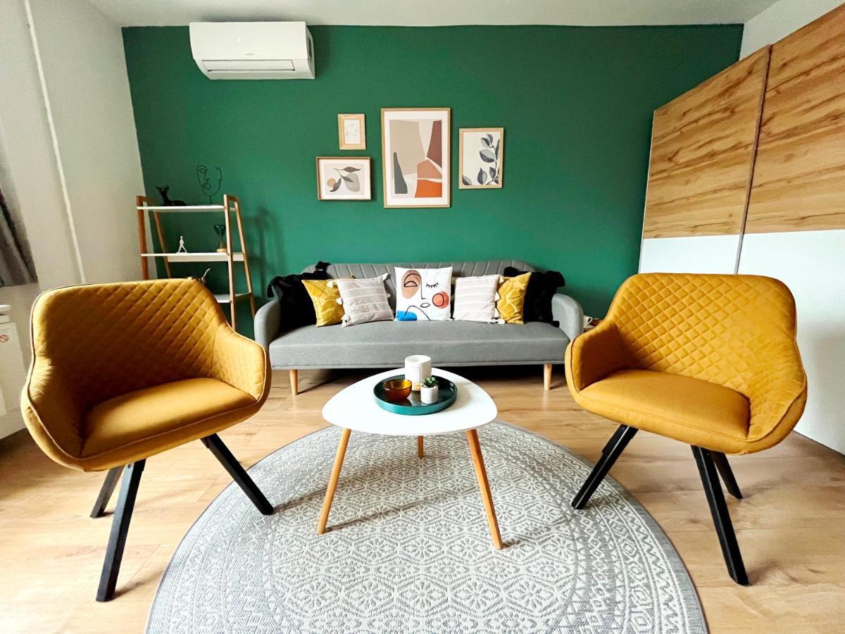 Artic Home Apartman-Nearby City Center! 佩奇 外观 照片